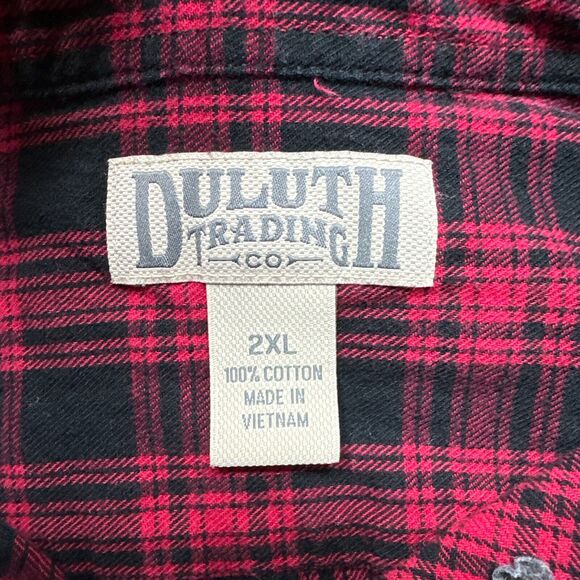 Duluth Trading Shirt Mens XXL Red Plaid Free Swingin' Cabincore Woodsy Camping - Picture 3 of 9
